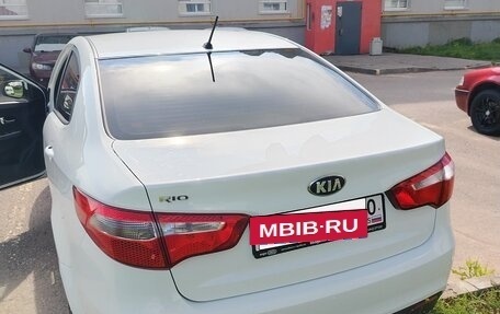 KIA Rio III рестайлинг, 2013 год, 980 000 рублей, 2 фотография