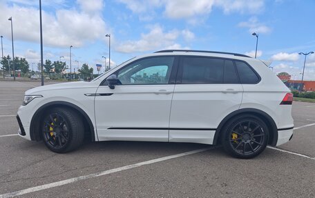 Volkswagen Tiguan II, 2021 год, 3 700 000 рублей, 3 фотография