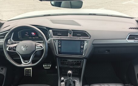 Volkswagen Tiguan II, 2021 год, 3 700 000 рублей, 14 фотография