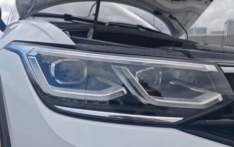 Volkswagen Tiguan II, 2021 год, 3 700 000 рублей, 22 фотография