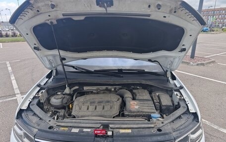 Volkswagen Tiguan II, 2021 год, 3 700 000 рублей, 20 фотография