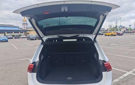 Volkswagen Tiguan II, 2021 год, 3 700 000 рублей, 25 фотография