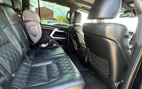 Toyota Land Cruiser 200, 2018 год, 7 400 000 рублей, 10 фотография