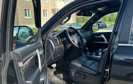 Toyota Land Cruiser 200, 2018 год, 7 400 000 рублей, 15 фотография
