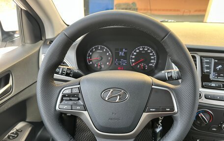 Hyundai Solaris II рестайлинг, 2021 год, 1 449 000 рублей, 18 фотография