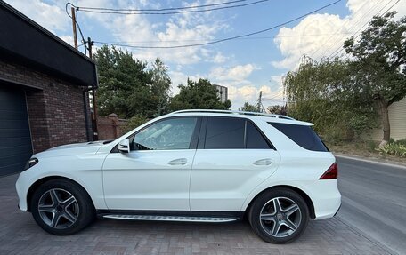 Mercedes-Benz GLE, 2016 год, 5 500 000 рублей, 13 фотография