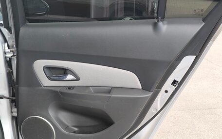 Chevrolet Cruze II, 2009 год, 540 000 рублей, 22 фотография