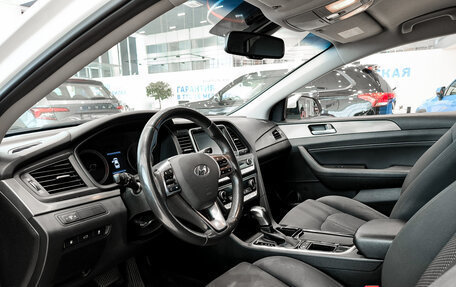 Hyundai Sonata VII, 2017 год, 1 599 000 рублей, 20 фотография