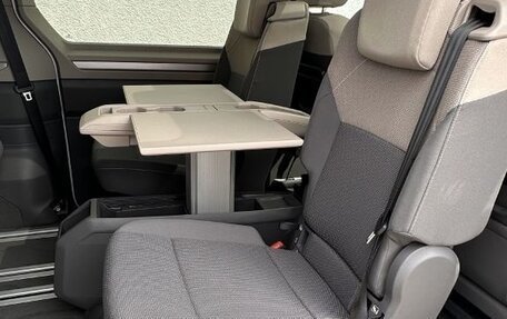 Volkswagen Multivan, 2025 год, 9 970 000 рублей, 12 фотография