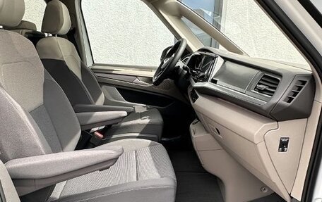 Volkswagen Multivan, 2025 год, 9 970 000 рублей, 11 фотография