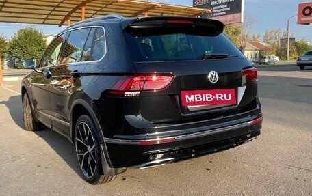 Volkswagen Tiguan II, 2019 год, 3 500 000 рублей, 5 фотография