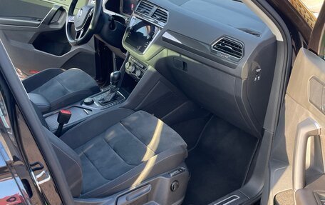 Volkswagen Tiguan II, 2019 год, 3 500 000 рублей, 17 фотография