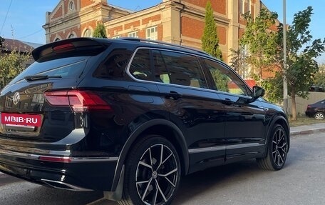 Volkswagen Tiguan II, 2019 год, 3 500 000 рублей, 26 фотография