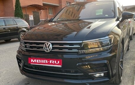 Volkswagen Tiguan II, 2019 год, 3 500 000 рублей, 28 фотография