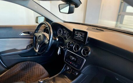 Mercedes-Benz GLA, 2014 год, 1 990 000 рублей, 12 фотография