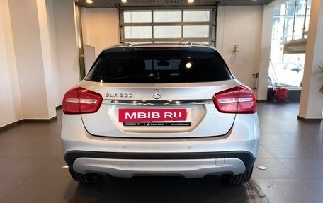 Mercedes-Benz GLA, 2014 год, 1 990 000 рублей, 4 фотография