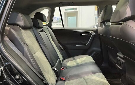 Toyota RAV4, 2025 год, 3 999 000 рублей, 13 фотография