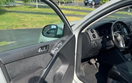 Volkswagen Tiguan I, 2016 год, 2 270 000 рублей, 6 фотография