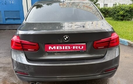 BMW 3 серия, 2017 год, 2 300 000 рублей, 10 фотография
