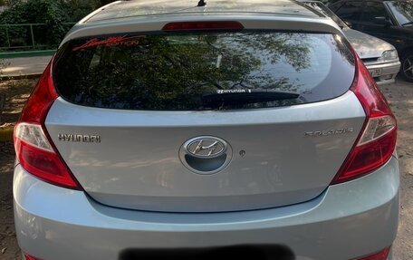Hyundai Solaris II рестайлинг, 2012 год, 750 000 рублей, 2 фотография