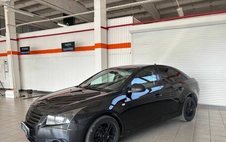 Chevrolet Cruze II, 2012 год, 600 000 рублей, 3 фотография