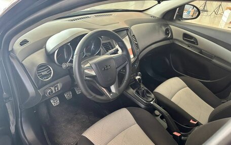 Chevrolet Cruze II, 2012 год, 600 000 рублей, 9 фотография