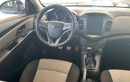 Chevrolet Cruze II, 2012 год, 600 000 рублей, 10 фотография