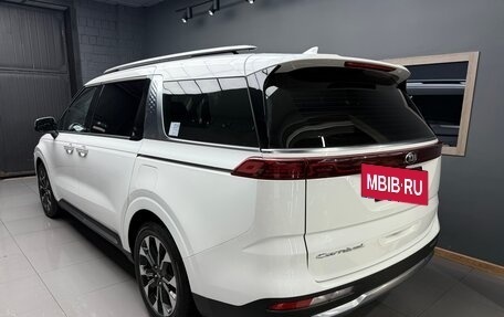 KIA Carnival, 2021 год, 3 100 000 рублей, 13 фотография