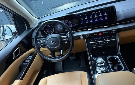 KIA Carnival, 2021 год, 3 100 000 рублей, 26 фотография