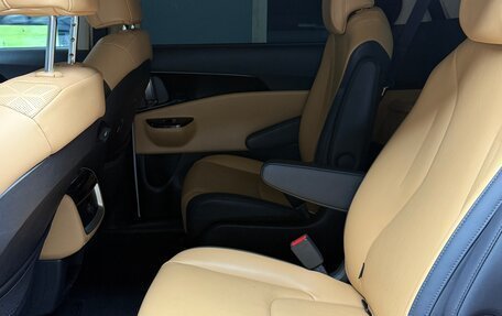 KIA Carnival, 2021 год, 3 100 000 рублей, 38 фотография