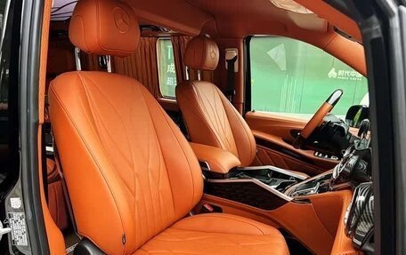 Mercedes-Benz Vito, 2024 год, 5 450 000 рублей, 9 фотография