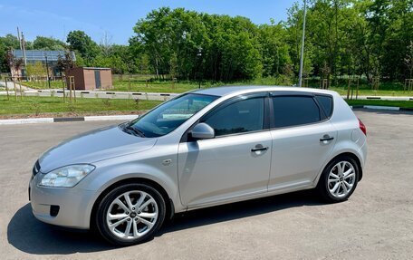 KIA cee'd I рестайлинг, 2008 год, 685 000 рублей, 4 фотография