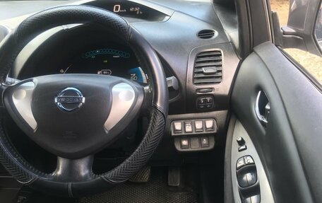 Nissan Leaf I, 2013 год, 625 000 рублей, 3 фотография
