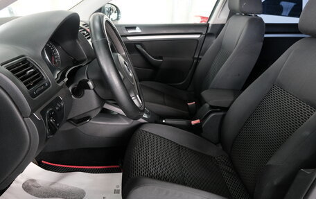 Volkswagen Jetta VI, 2010 год, 699 000 рублей, 7 фотография