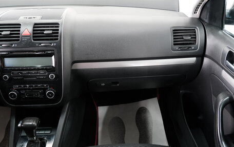 Volkswagen Jetta VI, 2010 год, 699 000 рублей, 18 фотография