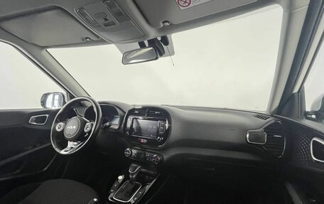KIA Soul III, 2021 год, 1 800 800 рублей, 13 фотография