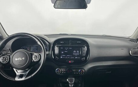 KIA Soul III, 2021 год, 1 800 800 рублей, 12 фотография
