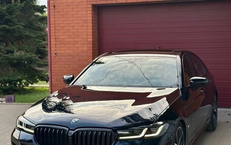 BMW 5 серия, 2021 год, 4 800 000 рублей, 39 фотография