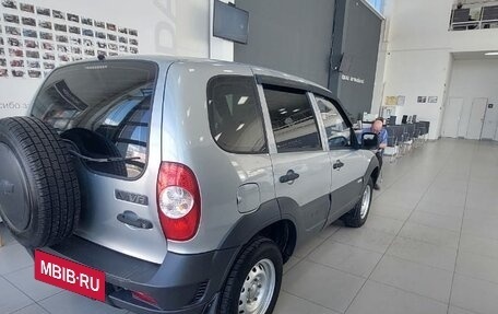 Chevrolet Niva I рестайлинг, 2014 год, 445 000 рублей, 4 фотография