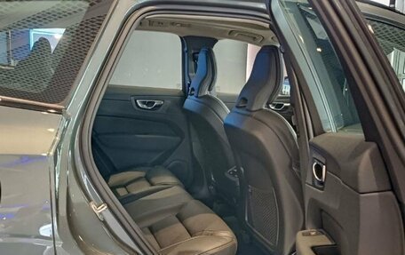 Volvo XC60 II, 2025 год, 9 600 000 рублей, 6 фотография