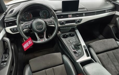 Audi A4, 2016 год, 2 300 000 рублей, 8 фотография