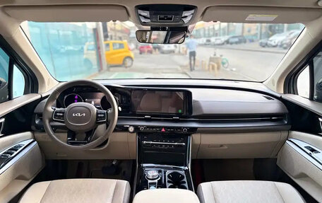 KIA Carnival, 2022 год, 3 300 077 рублей, 5 фотография