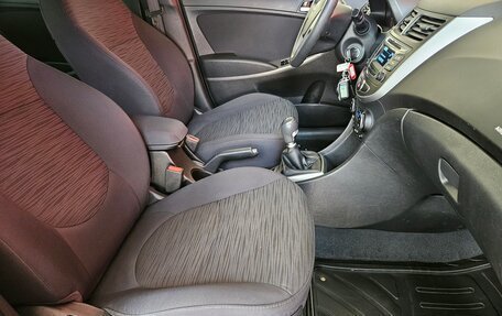 Hyundai Solaris II рестайлинг, 2016 год, 899 000 рублей, 11 фотография