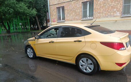 Hyundai Solaris II рестайлинг, 2015 год, 950 000 рублей, 6 фотография