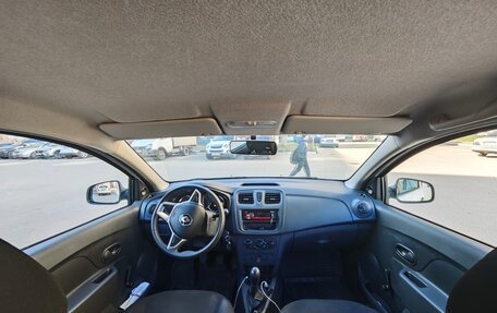 Renault Sandero II рестайлинг, 2019 год, 980 000 рублей, 5 фотография