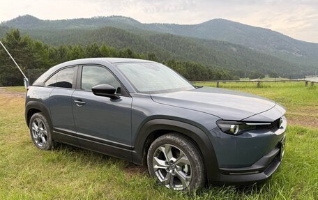 Mazda MX-30, 2022 год, 2 930 000 рублей, 2 фотография