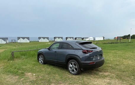 Mazda MX-30, 2022 год, 2 930 000 рублей, 8 фотография