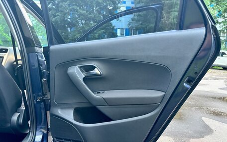Volkswagen Polo VI (EU Market), 2015 год, 1 500 000 рублей, 21 фотография