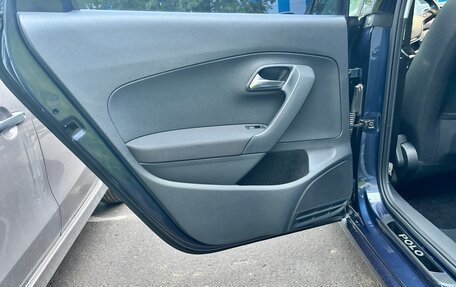 Volkswagen Polo VI (EU Market), 2015 год, 1 500 000 рублей, 24 фотография