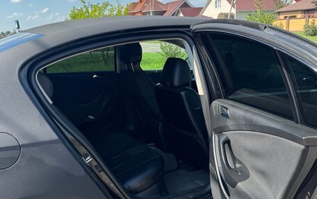 Volkswagen Passat B6, 2006 год, 550 000 рублей, 3 фотография